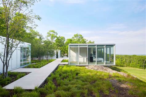 Modern Glass Houses: Transparent Wonders 